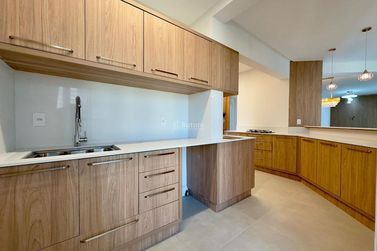 Apartamento &agrave; venda - 175m&sup2; - Castelo Branco
