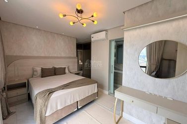 Apartamento &agrave; venda - Meia Praia