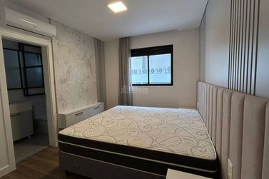 Apartamento &agrave; venda - Meia Praia