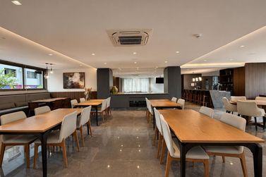 Apartamento &agrave; venda - 165m&sup2; - Centro