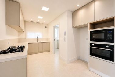 Apartamento &agrave; venda - 130m&sup2; - 