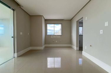 Apartamento &agrave; venda - Meia Praia