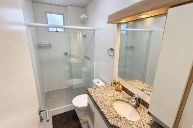 Apartamento &agrave; venda - 213m&sup2; - Meia Praia