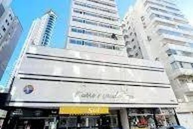 Sal&atilde;o Comercial para alugar - 209m&sup2; - Centro