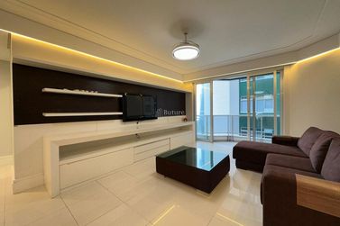 Apartamento &agrave; venda - 1102m&sup2; - Centro