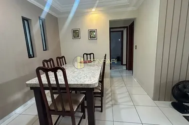 Apartamento &agrave; venda - 100m&sup2; - meia praia