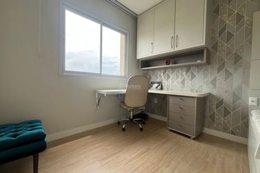 Apartamento &agrave; venda - 85m&sup2; - Meia Praia