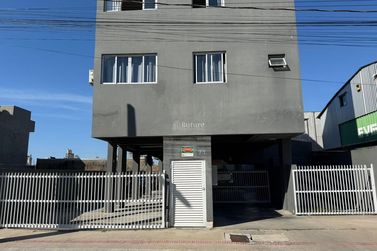 Apartamento &agrave; venda - 60m&sup2; - Morretes