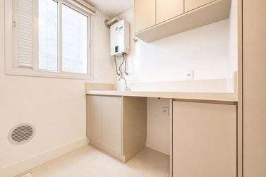 Apartamento &agrave; venda - 130m&sup2; - 