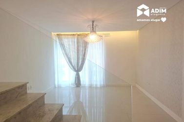 Apartamento para alugar - 270m&sup2; - Meia Praia