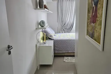 Apartamento &agrave; venda - 78m&sup2; - Meia Praia