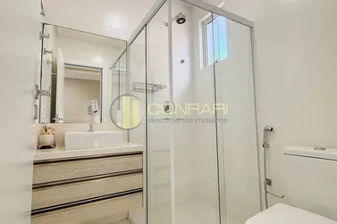 Apartamento &agrave; venda - 185m&sup2; - MEIA PRAIA