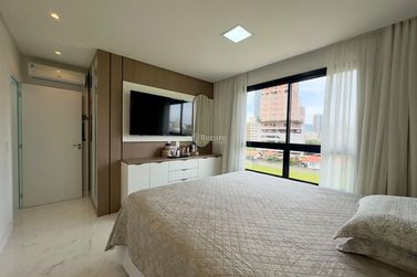 Apartamento &agrave; venda - 136m&sup2; - 