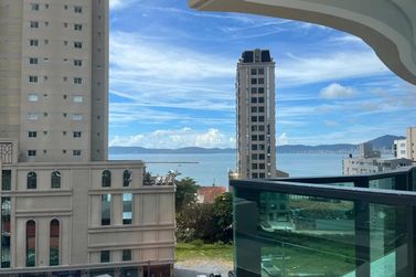 Apartamento &agrave; venda - 243m&sup2; - Canto da Praia