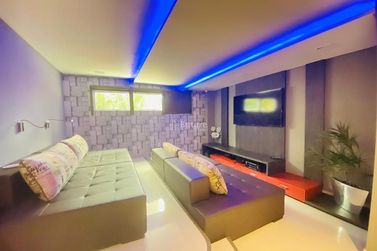 Apartamento &agrave; venda - 150m&sup2; - Meia Praia