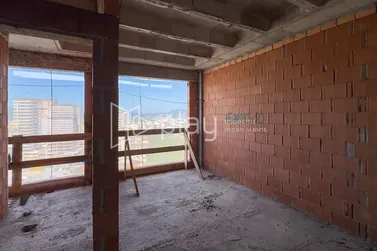 Apartamento &agrave; venda - 144m&sup2; - Pereque
