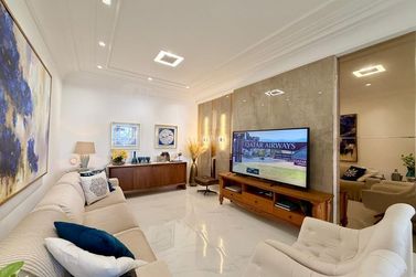 Apartamento &agrave; venda - 170m&sup2; - Centro