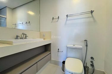 Apartamento &agrave; venda - 128m&sup2; - Centro