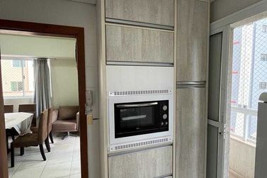Apartamento &agrave; venda - 100m&sup2; - Meia Praia