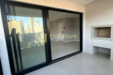 Apartamento &agrave; venda - 92m&sup2; - centro