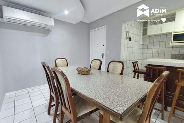 Apartamento para alugar - 90m&sup2; - Centro