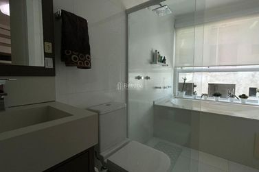 Apartamento &agrave; venda - 138m&sup2; - Centro