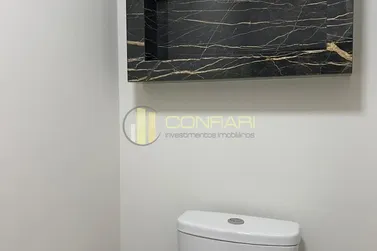 Apartamento para alugar - 132m&sup2; - Meia praia