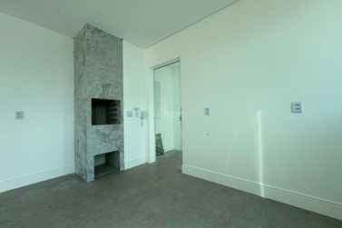 Apartamento &agrave; venda - 143m&sup2; - Centro