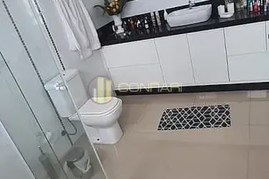 Apartamento &agrave; venda - 150m&sup2; - Meia Praia