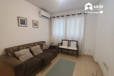 Apartamento para alugar - 84m&sup2; - Centro