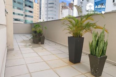 Apartamento para alugar - 127m&sup2; - Centro