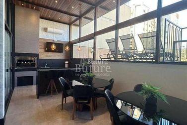 Apartamento &agrave; venda - Meia Praia