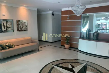Apartamento &agrave; venda - 140m&sup2; - Meia Praia