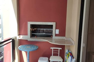 Apartamento &agrave; venda - 95m&sup2; - Meia Praia