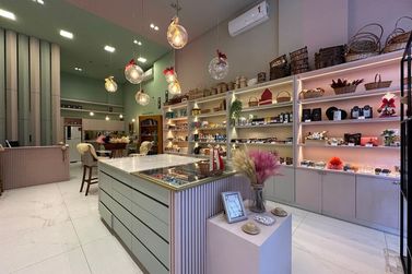 Sala Comercial &agrave; venda - 63m&sup2; - Meia Praia