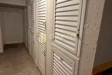 Apartamento &agrave; venda - 154m&sup2; - Meia Praia