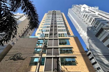 Apartamento para alugar - 120m&sup2; - Centro