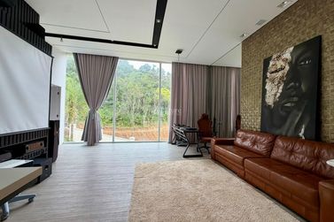 Casa &agrave; venda - 1200m&sup2; - Praia Brava