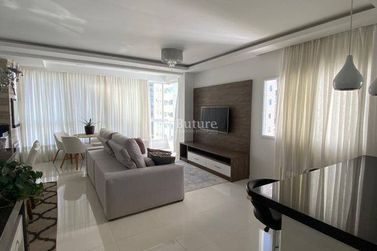 Apartamento &agrave; venda - 274m&sup2; - Centro