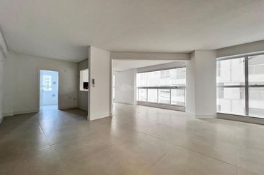 Apartamento &agrave; venda - 147m&sup2; - Castelo Branco