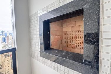Apartamento &agrave; venda - 170m&sup2; - Centro