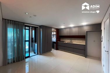 Apartamento para alugar - 80m&sup2; - Praia Brava