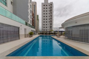 Apartamento para alugar - 120m&sup2; - Centro