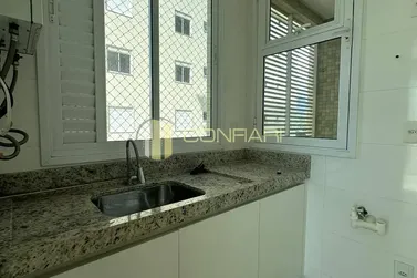 Apartamento para alugar - 150m&sup2; - Centro