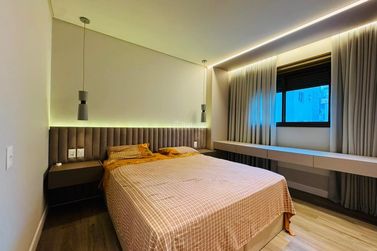 Apartamento &agrave; venda - 138m&sup2; - Centro
