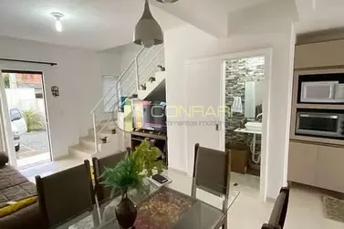 Sobrado &agrave; venda - 67m&sup2; - Morretes