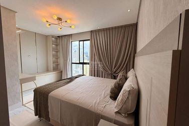 Apartamento &agrave; venda - Meia Praia