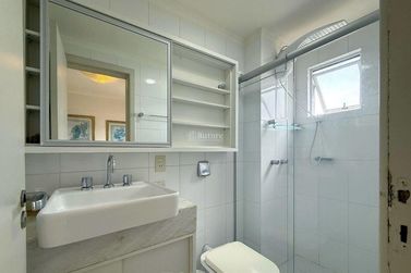 Apartamento &agrave; venda - 102m&sup2; - Centro