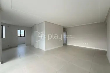 Apartamento &agrave; venda - 141m&sup2; - Meia Praia