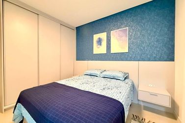 Apartamento &agrave; venda - 129m&sup2; - Meia Praia